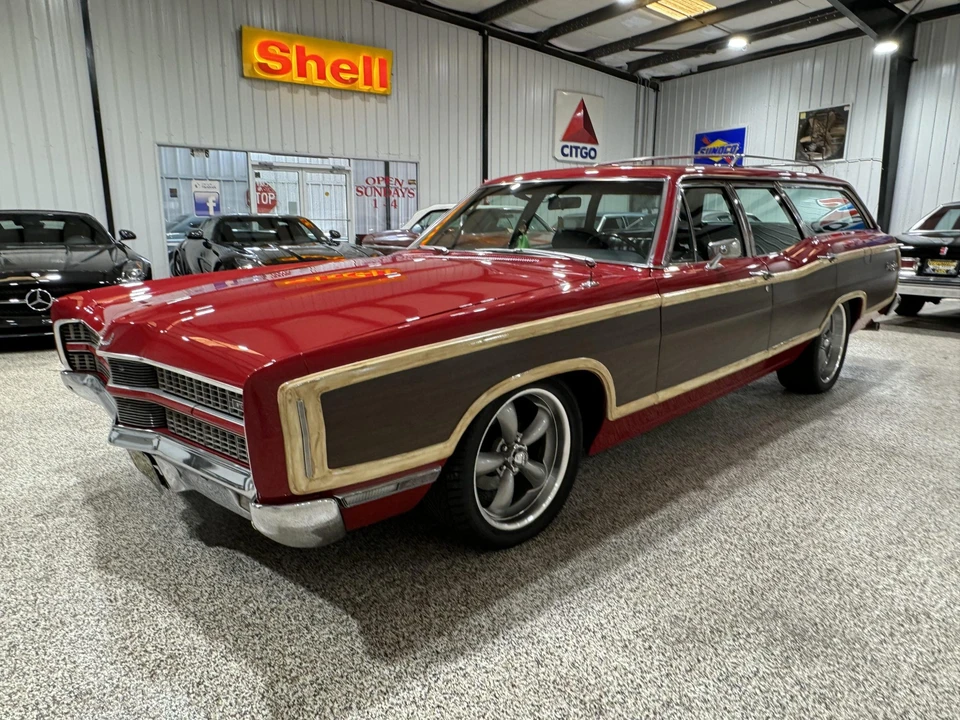 1969 Ford Country Squire - Image 4 of 31