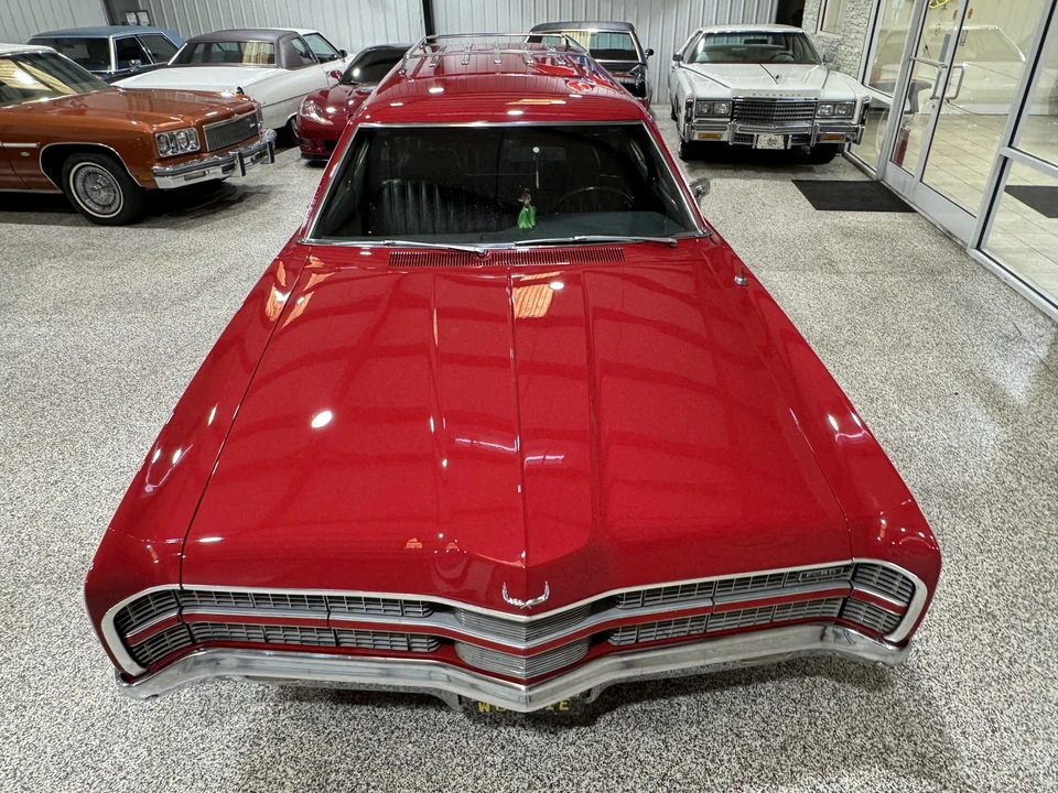 1969 Ford Country Squire - Image 8 of 31
