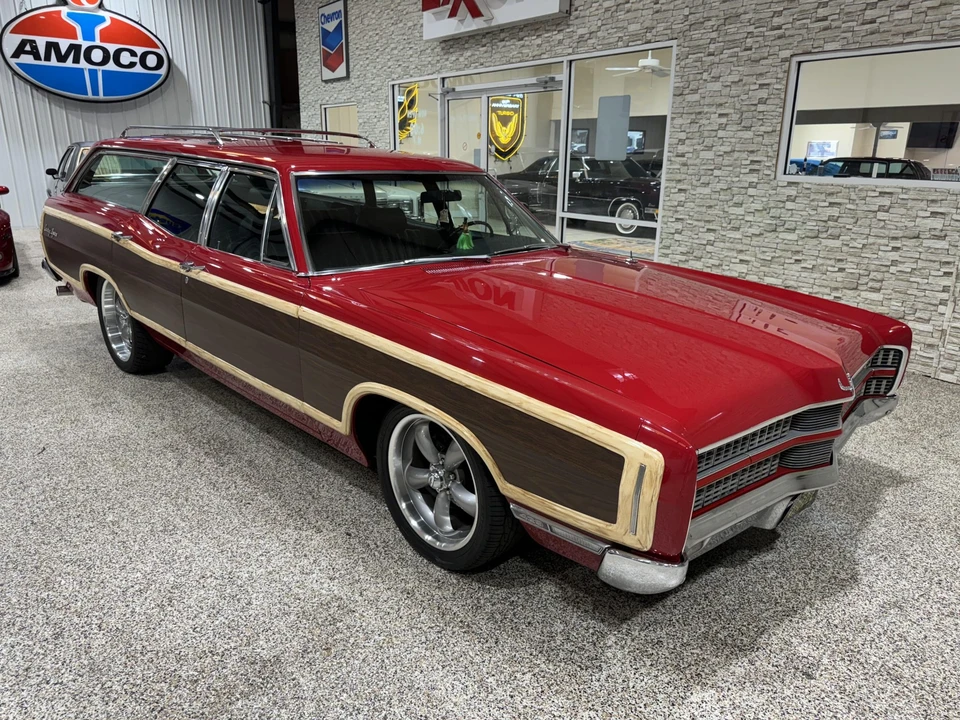 1969 Ford Country Squire - Image 13 of 31