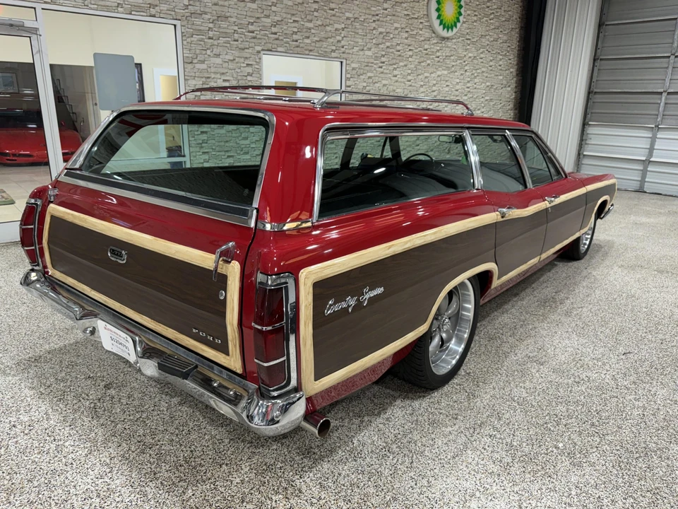 1969 Ford Country Squire - Image 18 of 31