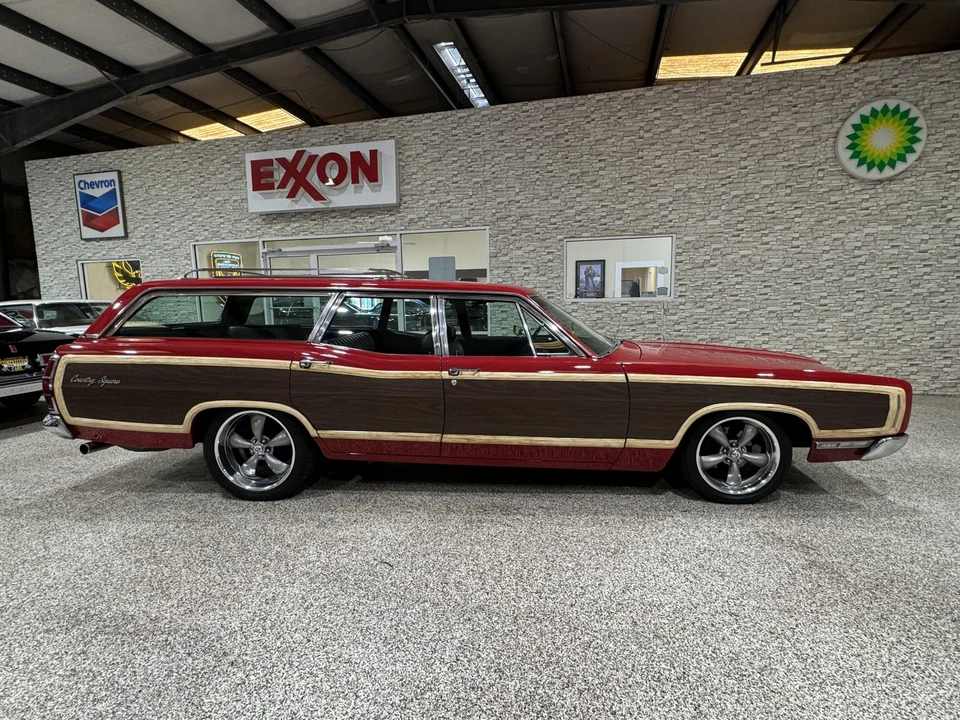 1969 Ford Country Squire - Image 16 of 31