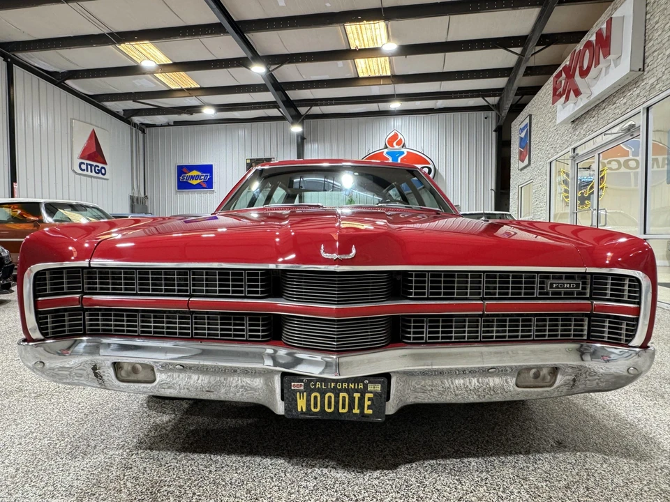 1969 Ford Country Squire - Image 10 of 31