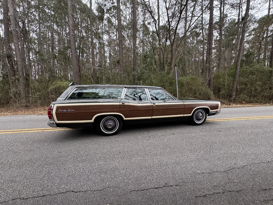 1969 Ford Country Squire - Image 10 of 31