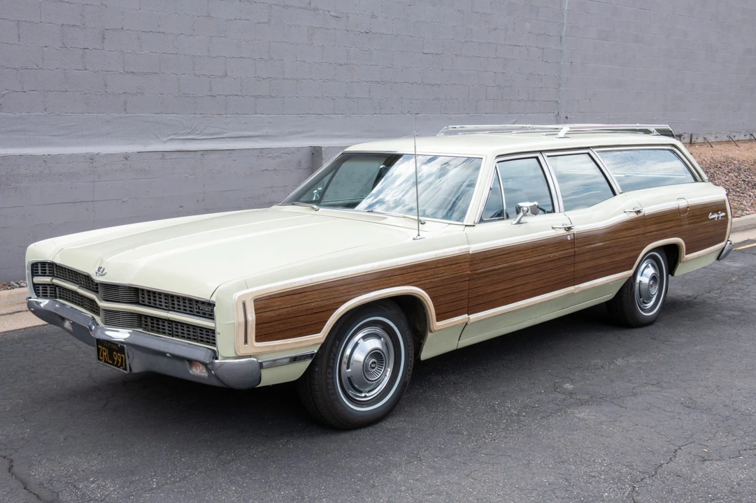 1969 Ford Country Squire - Image 1 of 31