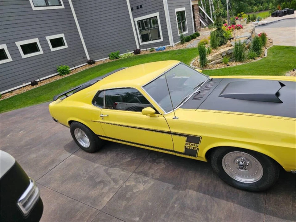 1969 Ford Mustang Boss 302 1st Gen - Image 11 of 31