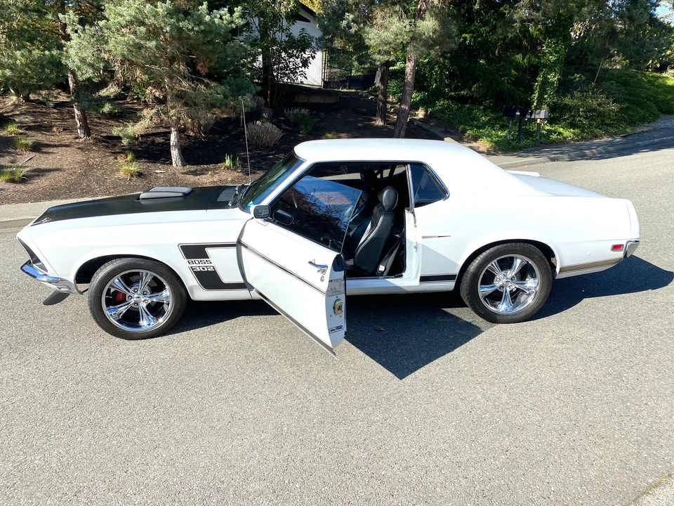 1969 Ford Mustang Boss 302 1st Gen - Image 17 of 31