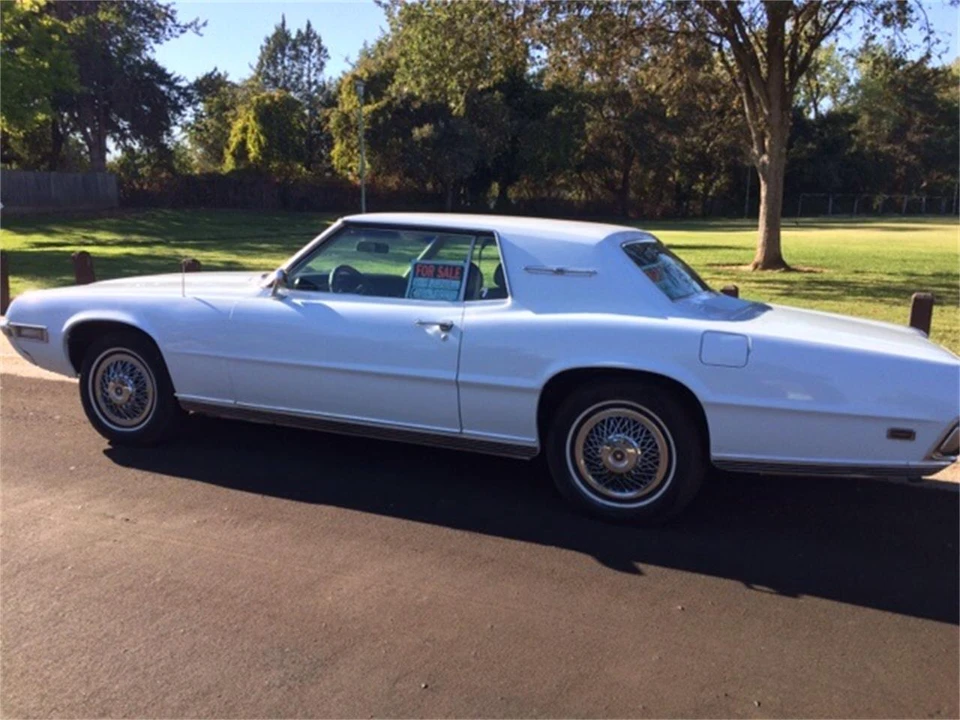 1969 Ford Thunderbird 5th Gen - Image 4 of 10