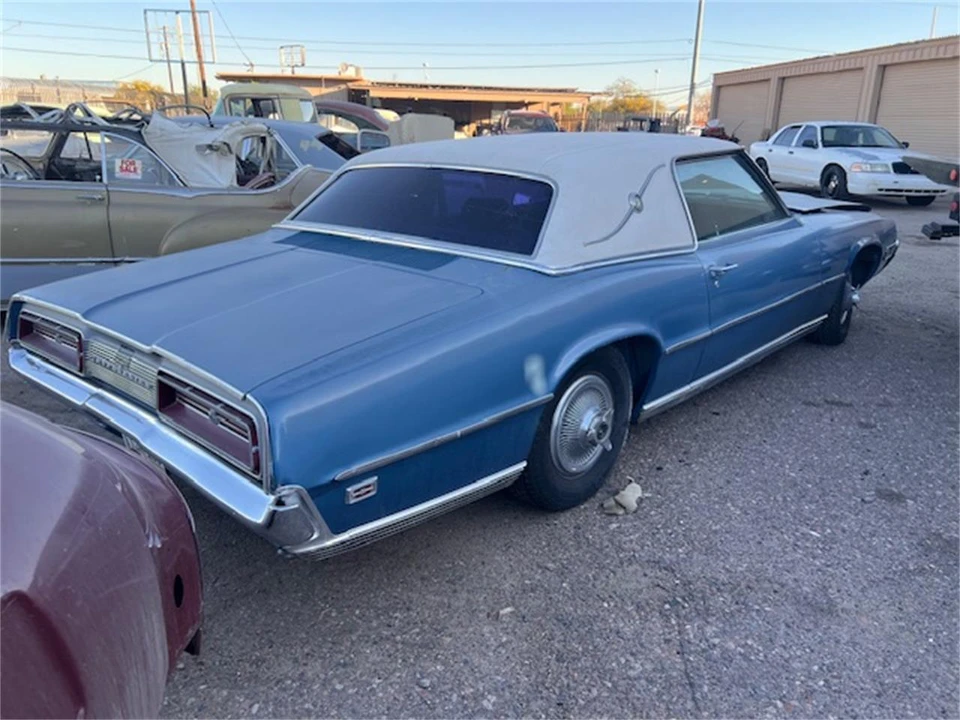 1969 Ford Thunderbird 5th Gen - Image 4 of 9