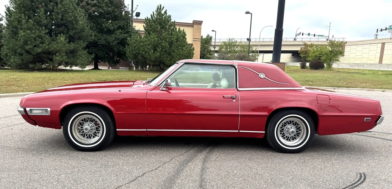 1969 Ford Thunderbird 4th Gen - Image 7 of 21