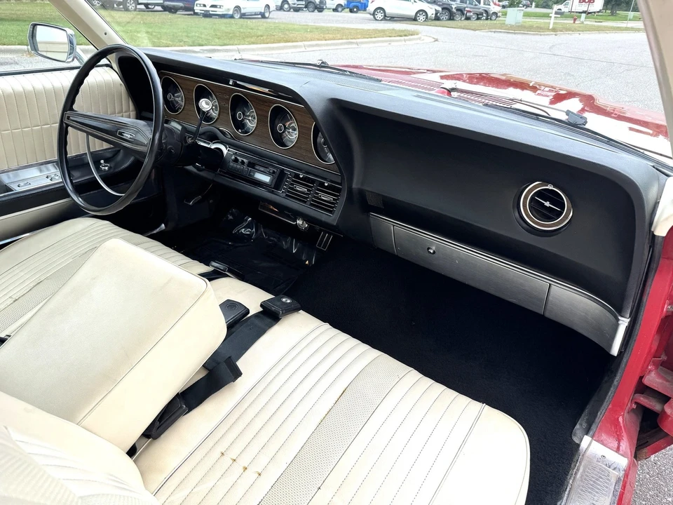 1969 Ford Thunderbird 4th Gen - Image 14 of 21