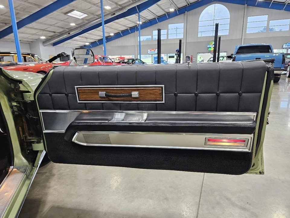 1969 Ford Thunderbird 5th Gen - Image 21 of 29