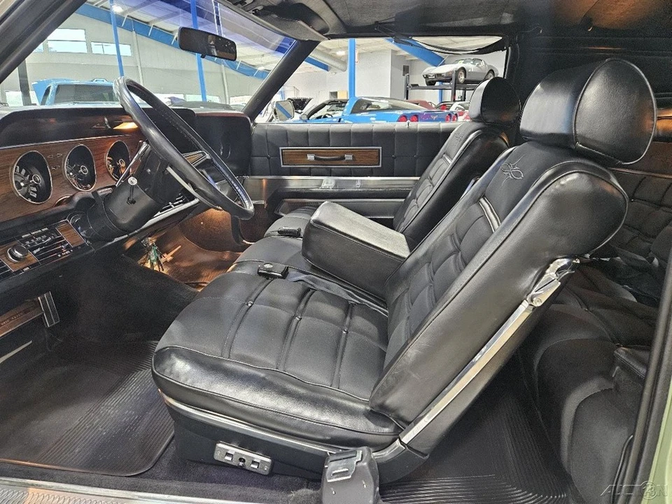 1969 Ford Thunderbird 5th Gen - Image 12 of 24