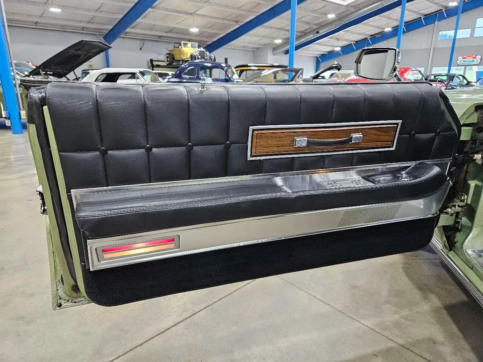 1969 Ford Thunderbird 5th Gen - Image 11 of 26