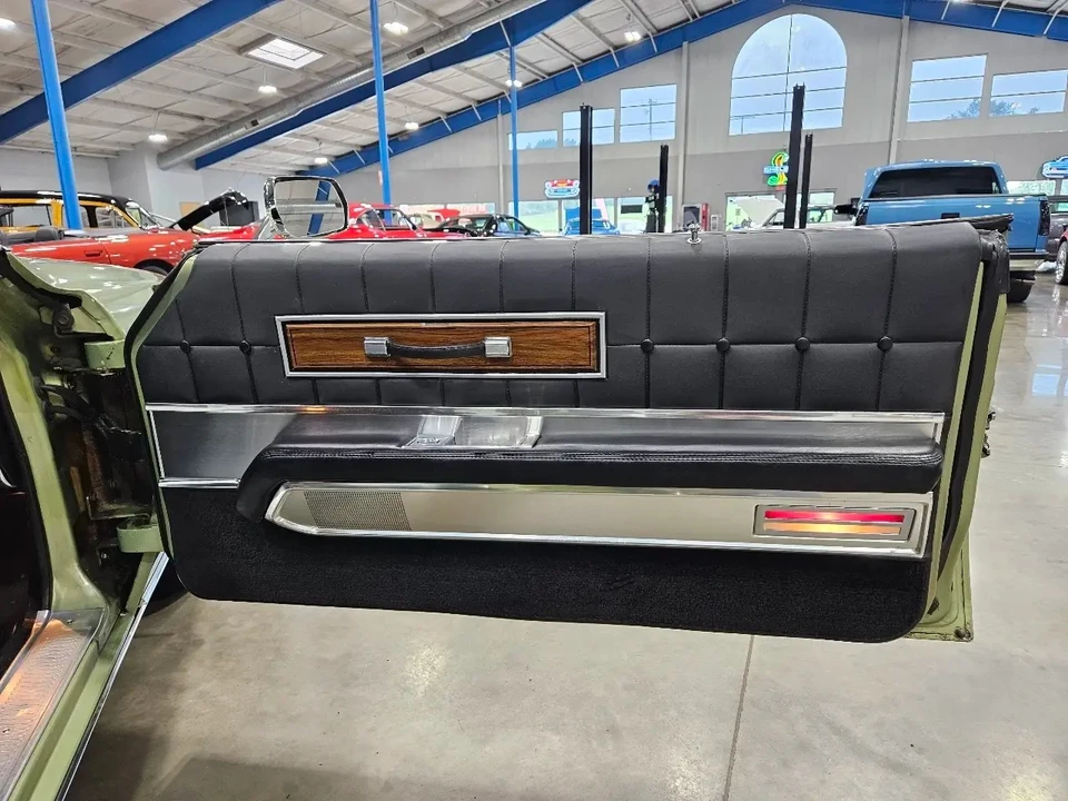 1969 Ford Thunderbird 5th Gen - Image 19 of 26