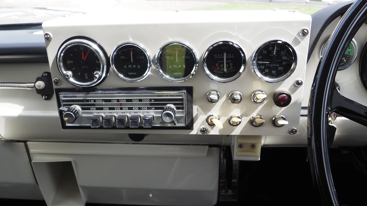 1969 Ford Transit - Image 11 of 30