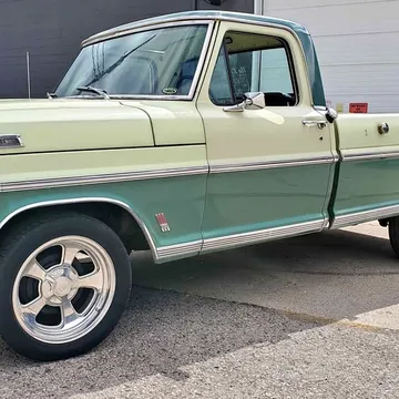 1969 Ford F-100