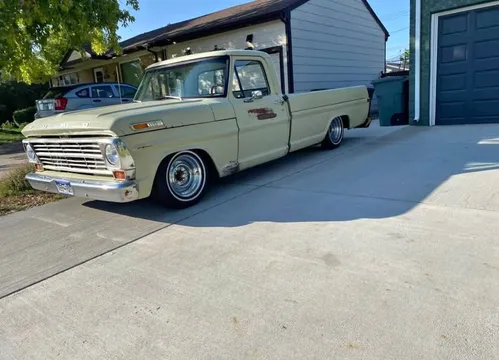 1969 Ford F100 Long Bed