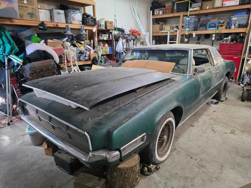 1969 Ford Thunderbird 4th Gen - Image 2 of 9