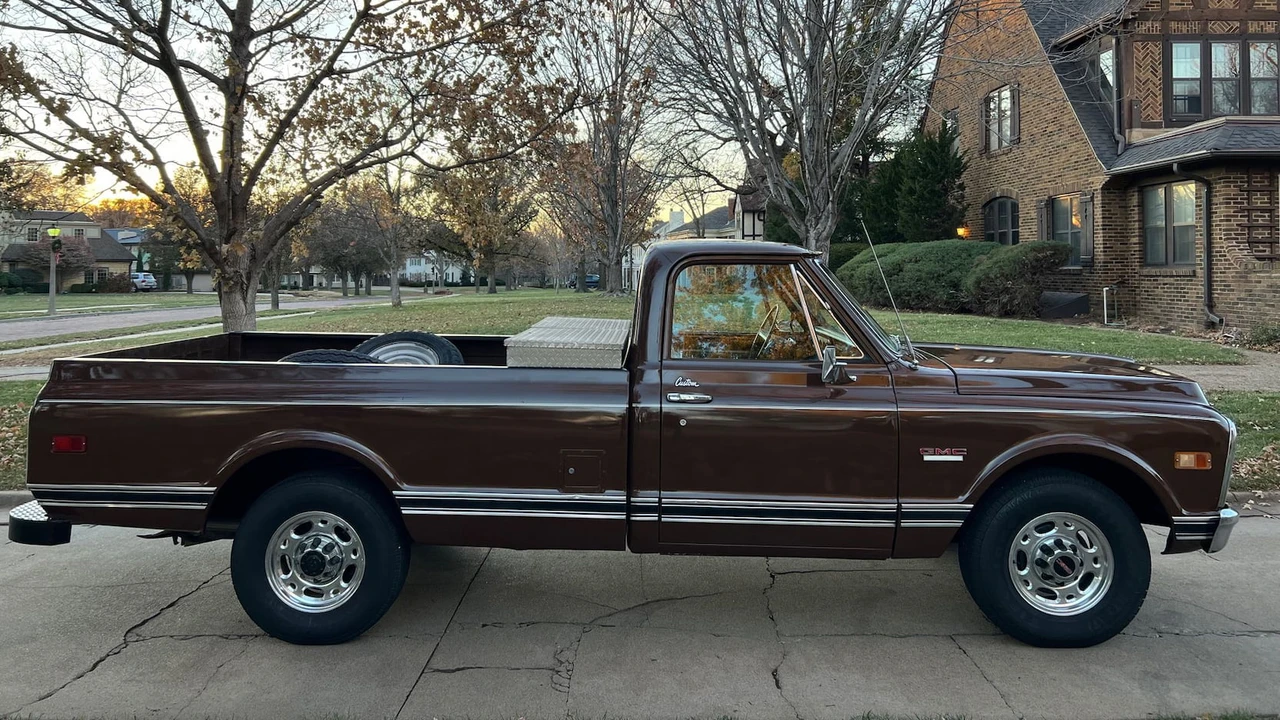 1969 GMC C/K 2nd Gen - Image 2 of 24