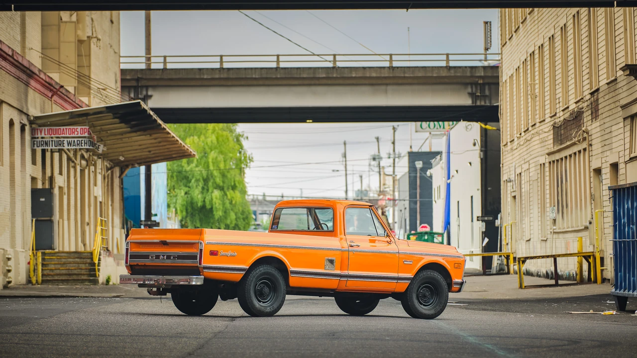 1969 GMC C/K 1st Gen - Image 16 of 31
