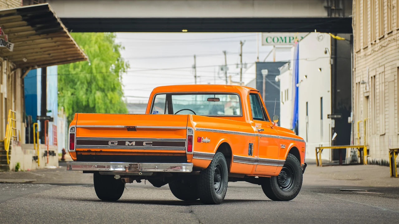 1969 GMC C/K 1st Gen - Image 15 of 31