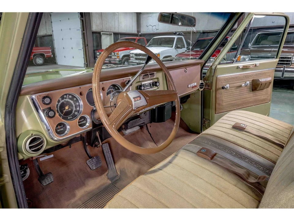1969 GMC C/K 2nd Gen - Image 14 of 21