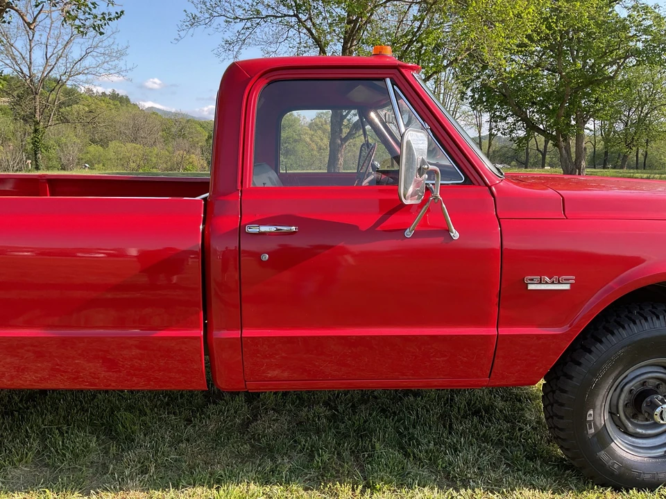 1969 GMC C/K 2nd Gen - Image 24 of 31