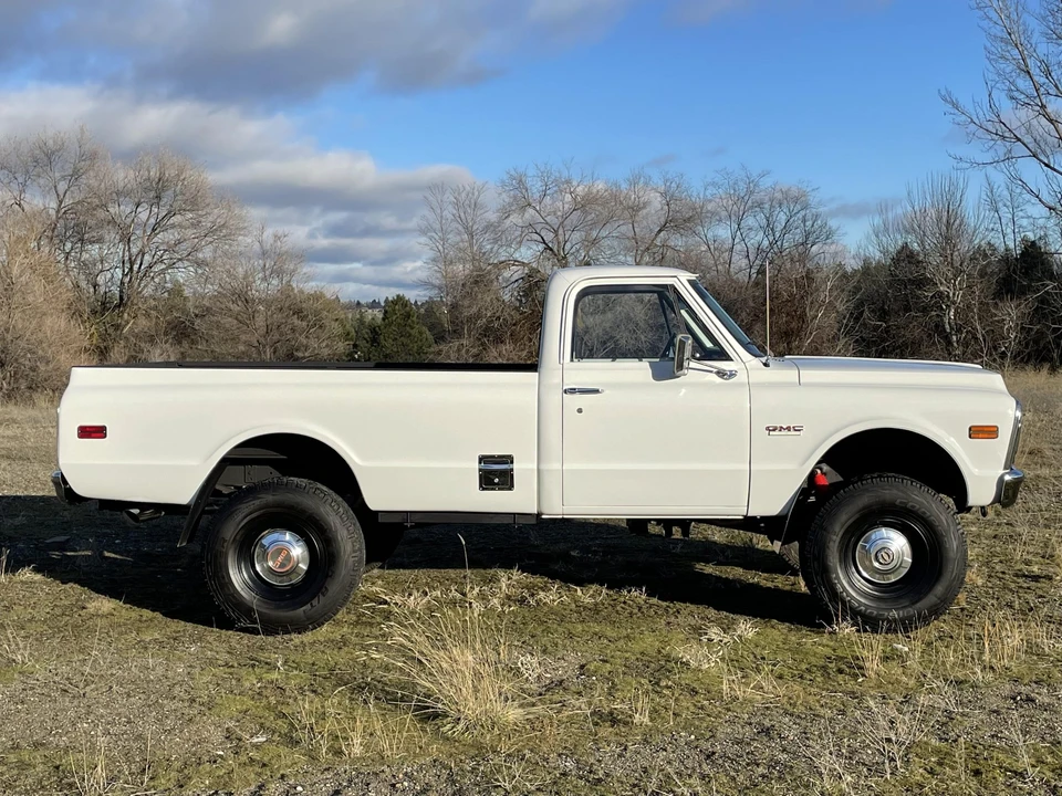 1969 GMC C/K 2nd Gen - Image 11 of 31