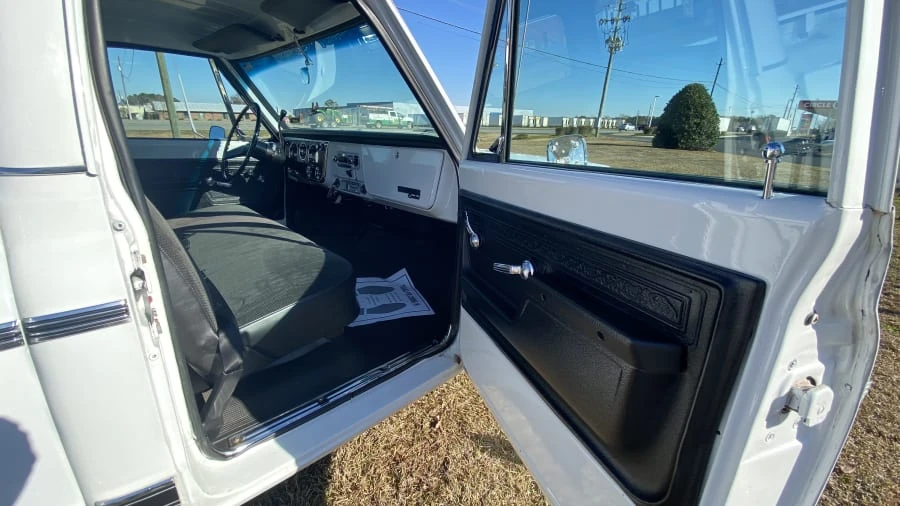 1969 GMC C/K 2nd Gen - Image 5 of 11