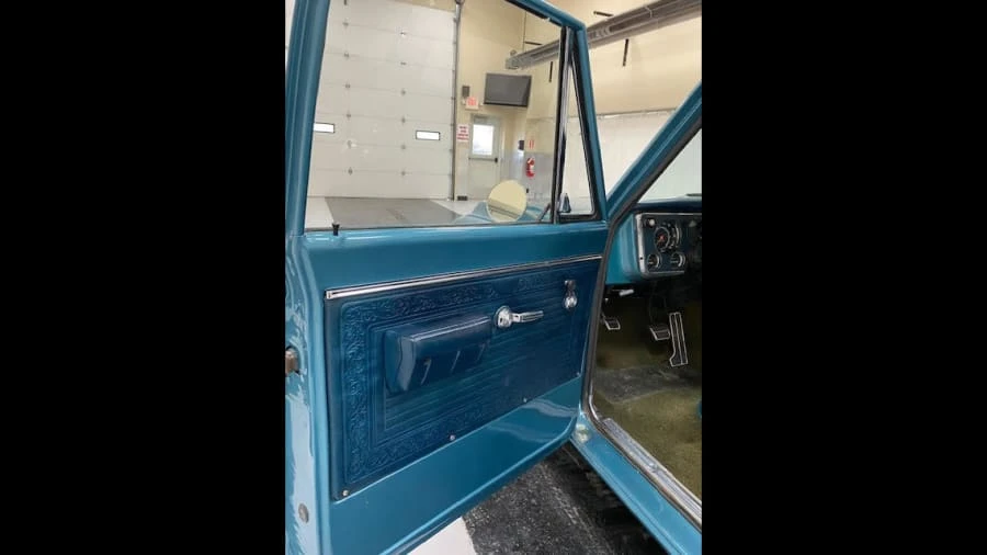 1969 GMC C/K 2nd Gen - Image 6 of 14