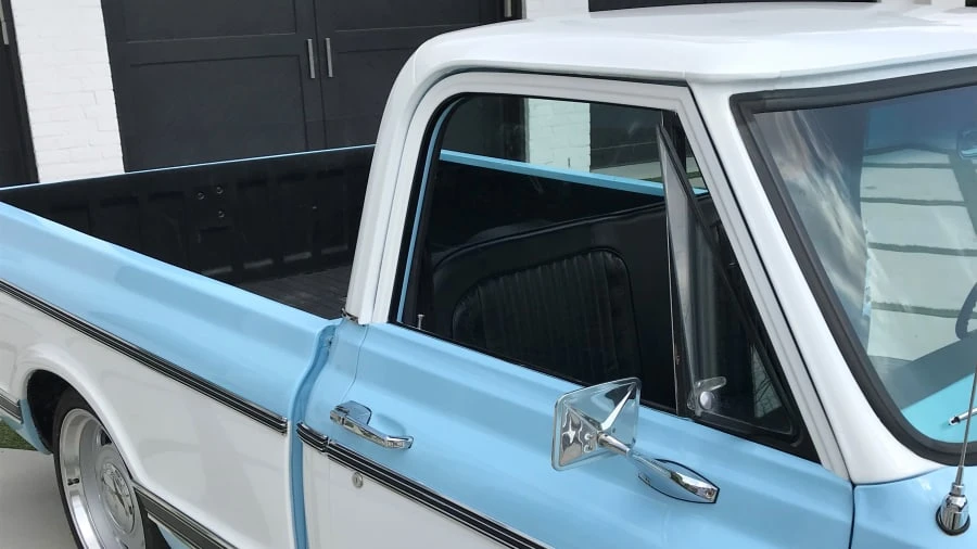 1969 GMC C/K 2nd Gen - Image 9 of 12