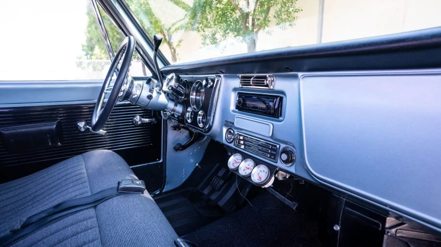 1969 GMC C/K 2nd Gen - Image 16 of 20