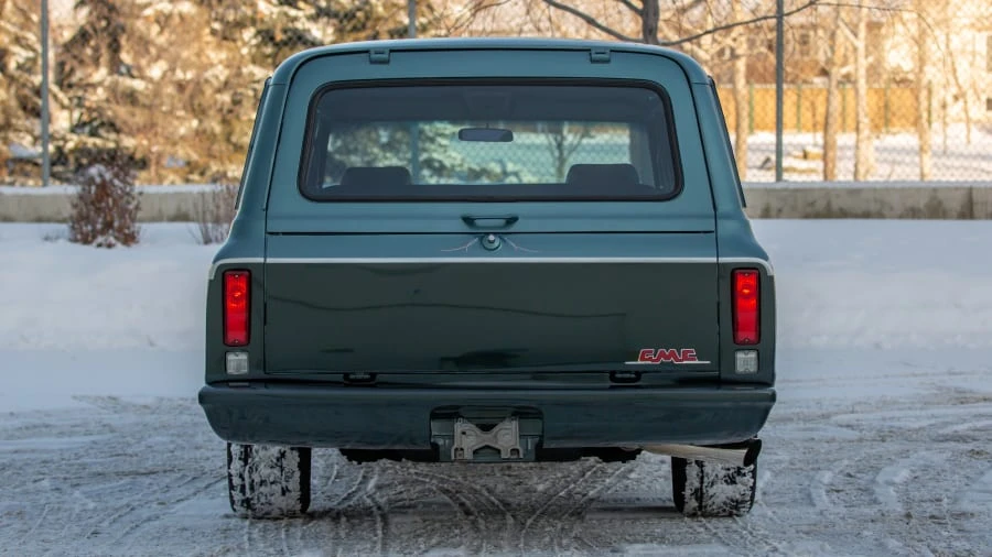 1969 GMC Suburban 6th Gen - Image 20 of 20