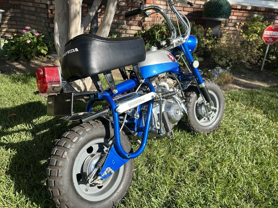 1969 Honda Motorcycles - Image 14 of 31