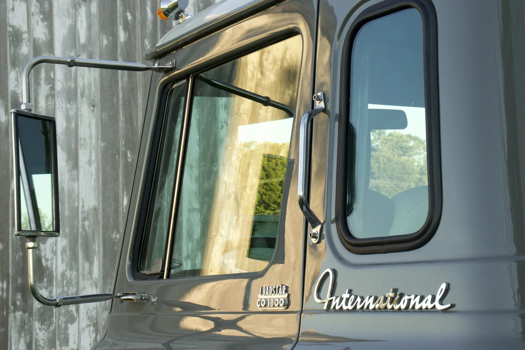 1969 International Harvester Loadstar - Image 18 of 31
