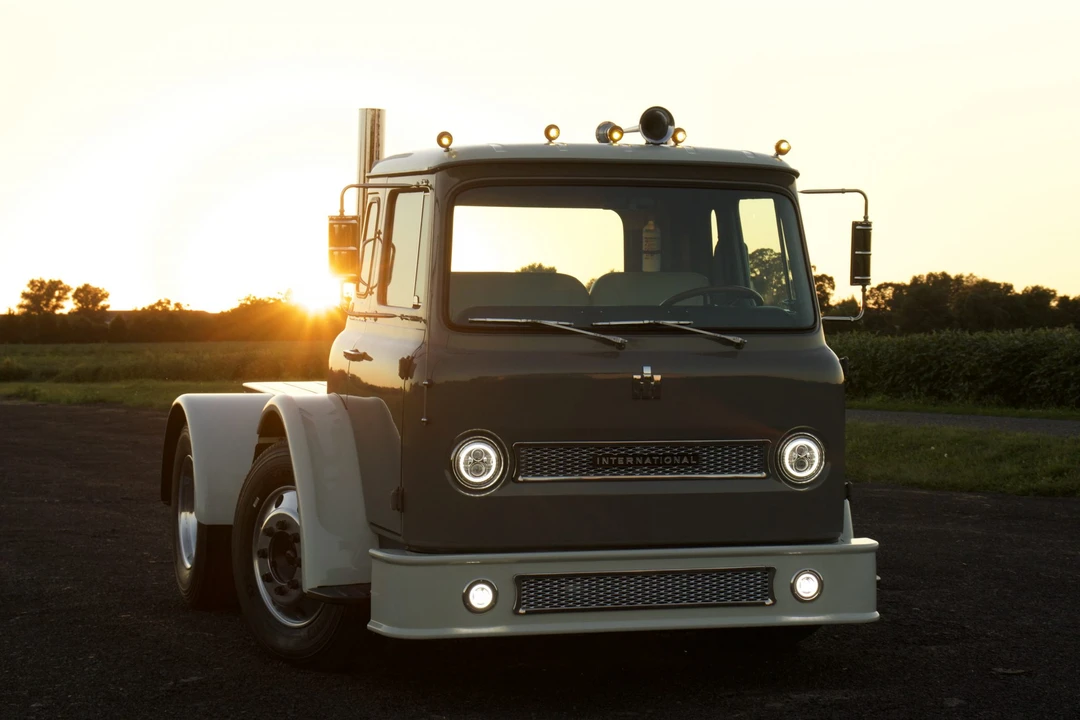 1969 International Harvester Loadstar - Image 3 of 31