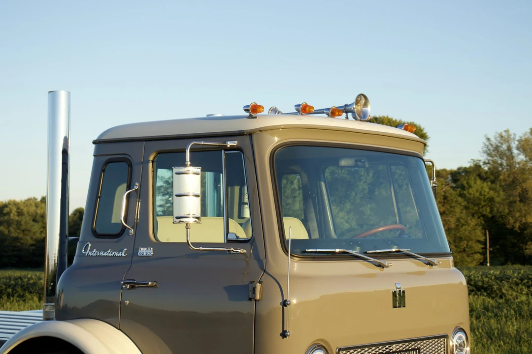 1969 International Harvester Loadstar - Image 13 of 31