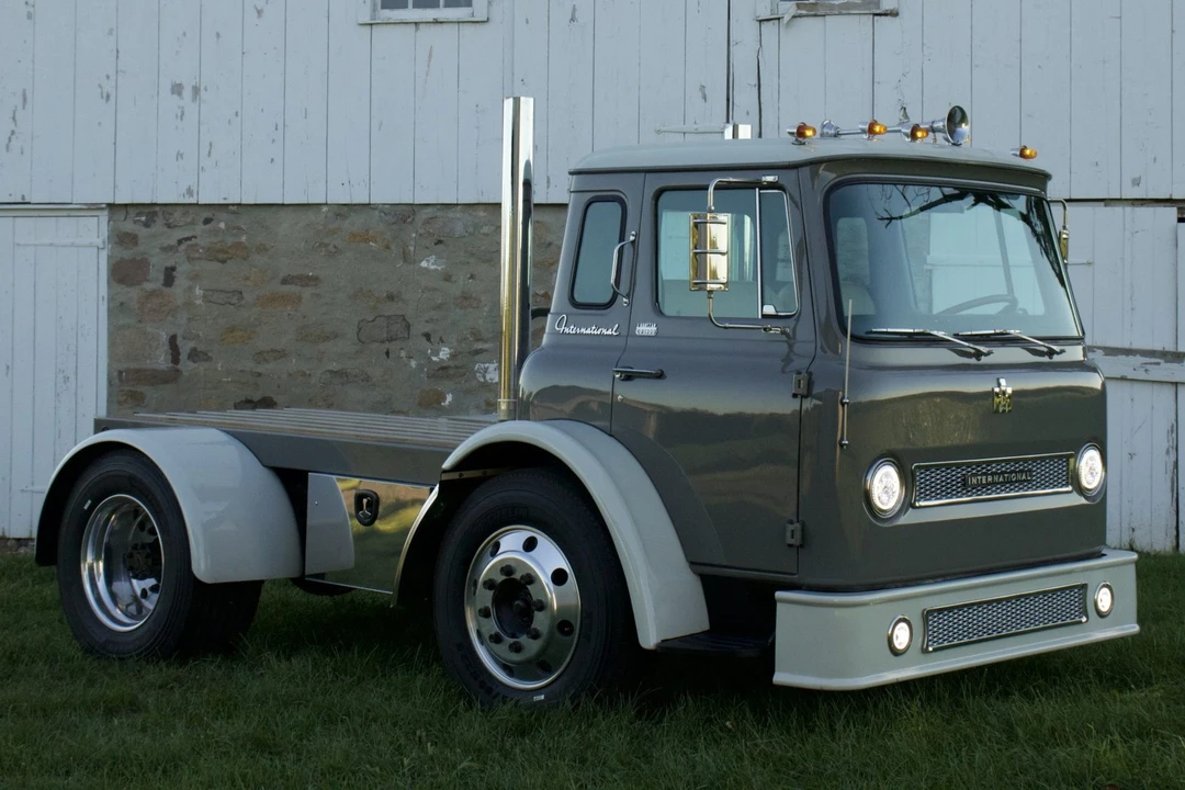 1969 International Harvester Loadstar - Image 7 of 31