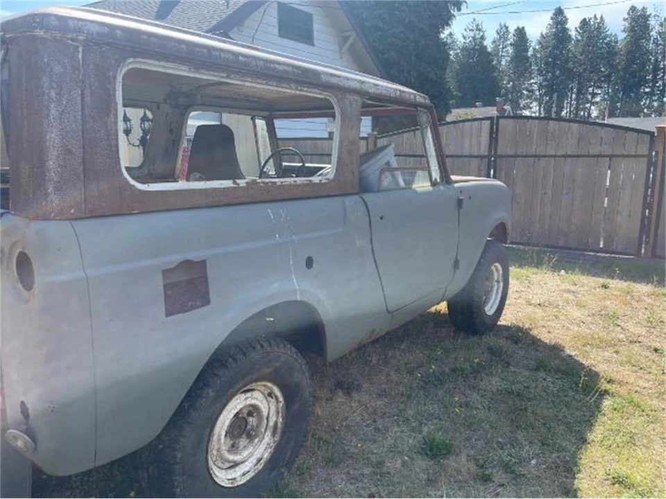 1969 International - Image 4 of 10
