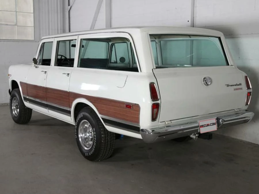1969 International - Image 2 of 6