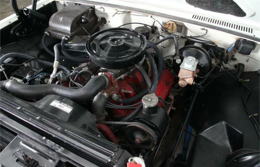 1969 International - Image 6 of 6