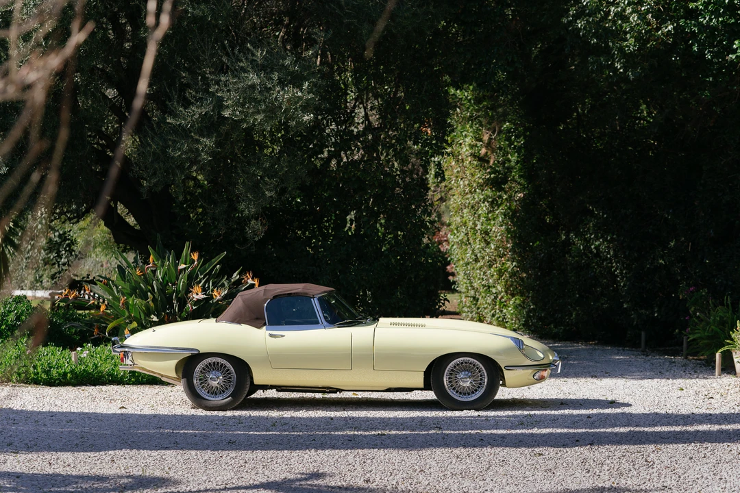 1969 Jaguar E-Type Series 2 - Image 12 of 31