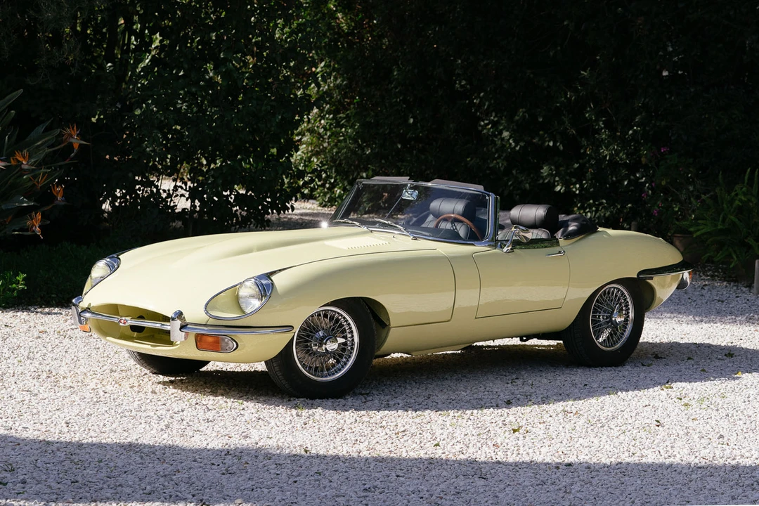 1969 Jaguar E-Type Series 2 - Image 2 of 31