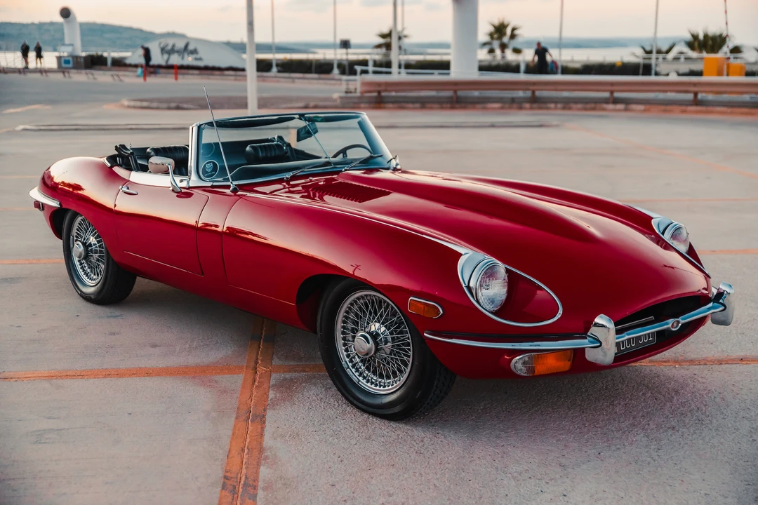 1969 Jaguar E-Type Series 2 - Image 8 of 31