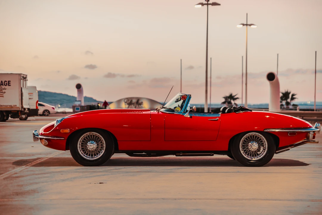 1969 Jaguar E-Type Series 2 - Image 10 of 31
