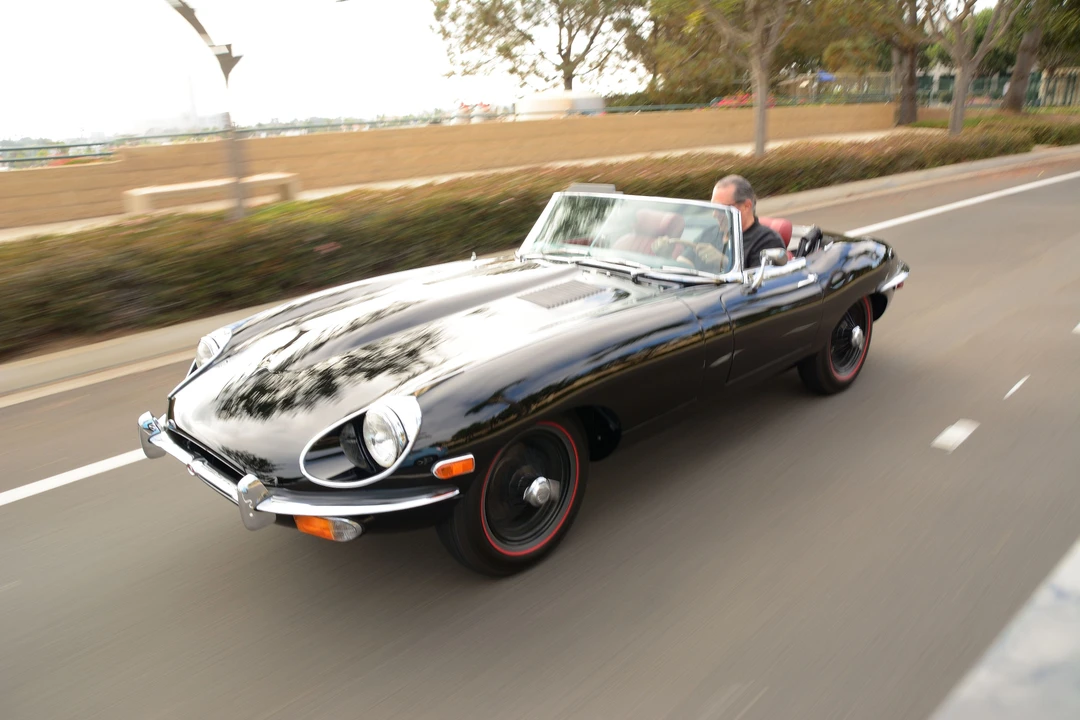 1969 Jaguar E-Type Series 2 - Image 24 of 31