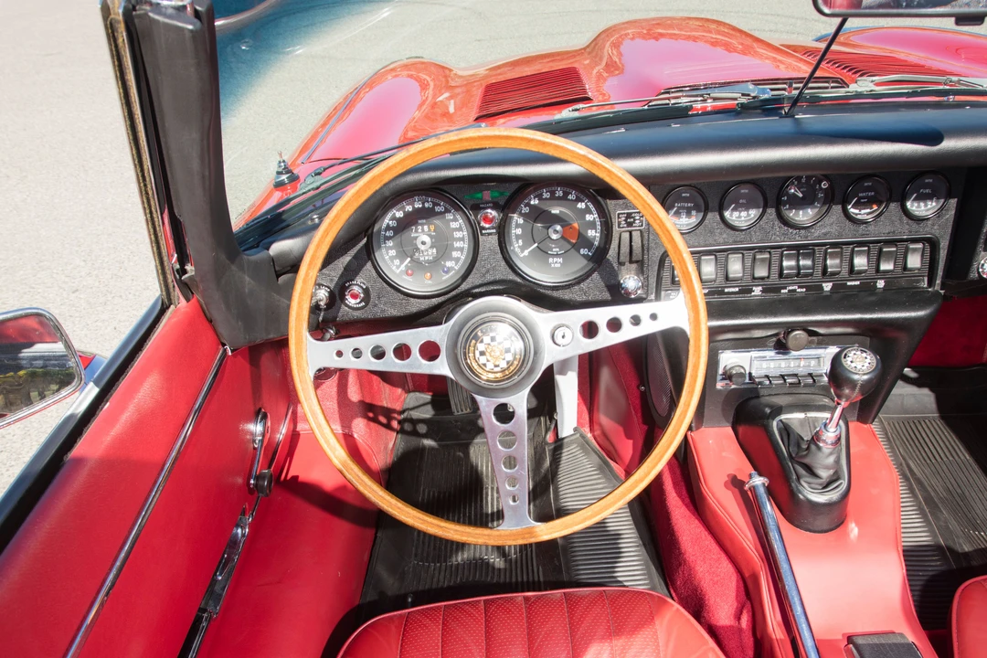 1969 Jaguar E-Type Series 2 - Image 16 of 29