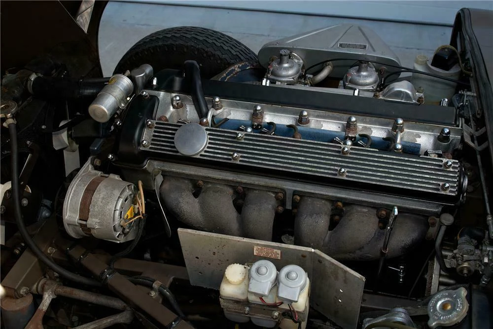 1969 Jaguar E-Type Series 2 - Image 3 of 4
