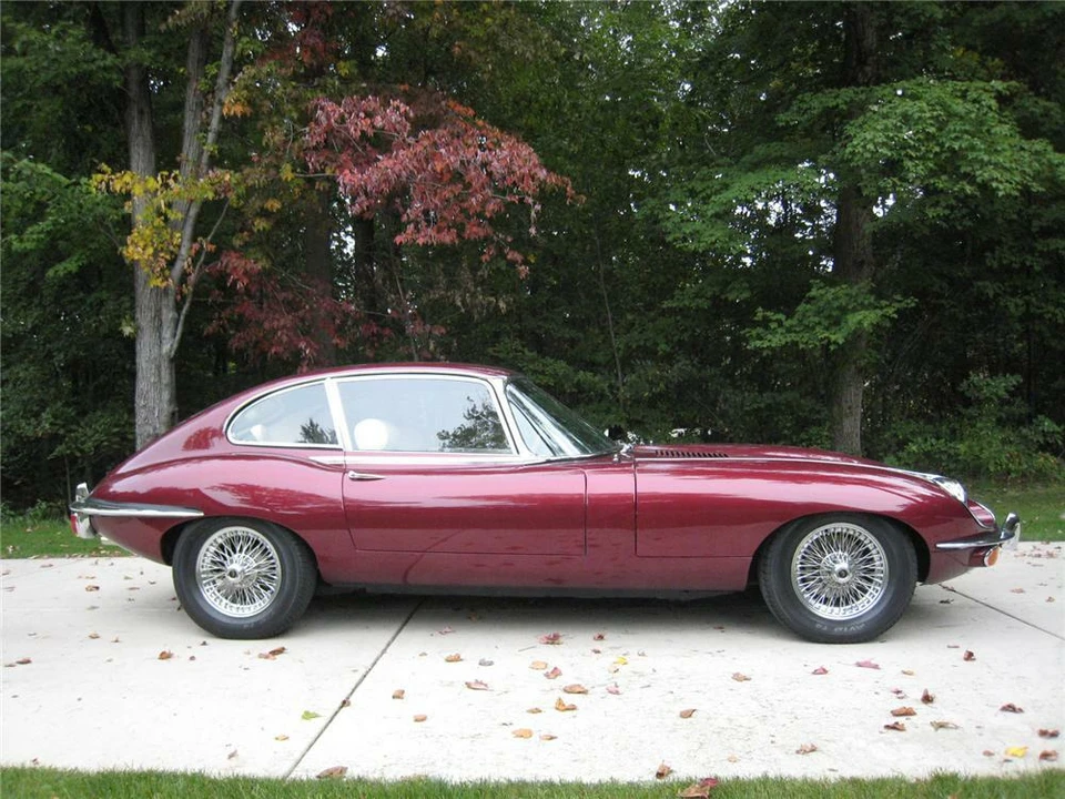 1969 Jaguar E-Type Series 2 - Image 4 of 4