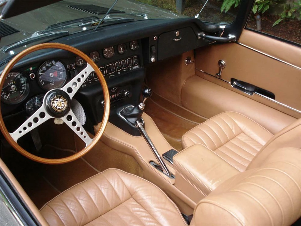 1969 Jaguar E-Type Series 2 - Image 3 of 4